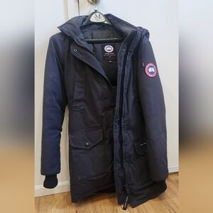 Canada Goose Dark Blue Puffer Jacket